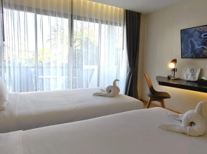 Pooh Beach Resort & Spa
