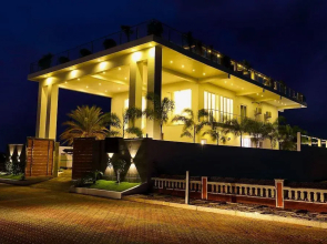 Den's Beach House