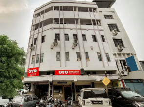 Anuj Guest House by OYO Rooms