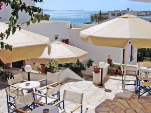 Akrogiali Hotel