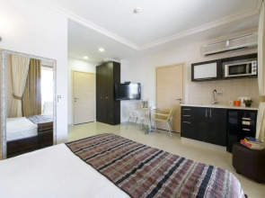 Royalty Suites