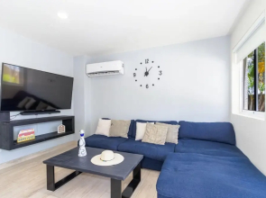 2br2 5BA Townhome - Fullyequipped - Pool - Parking