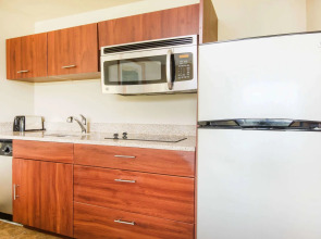 Wichita West Inn And Suites