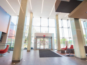 Aloft New York LaGuardia Airport