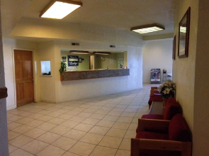 Travelodge By Wyndham Farmington Hwy 64