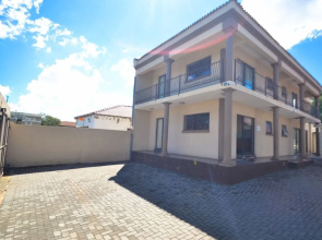 Lekoa Bed and Breakfast and Trading