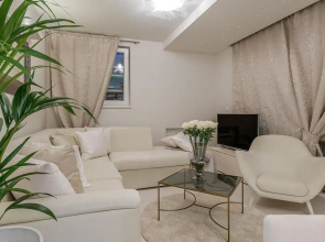Levelup Apartment Split