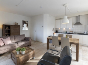 Stunning 4people Apartment Sea Bass With sea Views