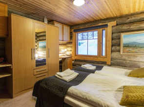 Kuukkeli Log Houses Villa Aurora (Pupula)