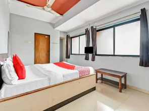 Hotel Samarth Lodge by OYO Rooms