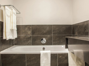 City Lodge Hotel Newtown