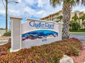 Castle Reef two bed two Bath Oceanview Condo