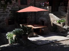 Les 5 Noyers