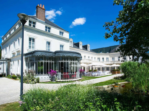 Chateau Belmont Tours by The Crest Collection (ex. Clarion Hotel Château Belmont Tours)