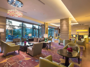 DoubleTree by Hilton Guangzhou Science City-Free Shuttle Bus Service During Canton Fair Period