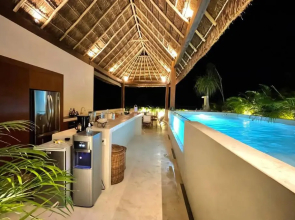 YAX'NA House Luxury 240m2 - 12 persons - 6 rooms - 2 swimming Pool - 3 Jacuzzis