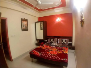OYO 90885 Panna Palace Guest House