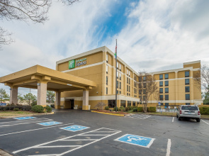 Sleep Inn & Suites