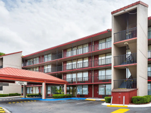 Americas Best Inn & Suites