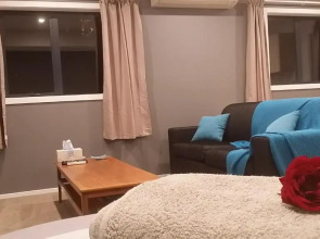 Modern Private Apartment