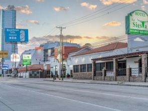 La Siesta Hotel
