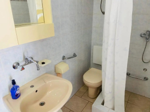 Apartments Tri Žala