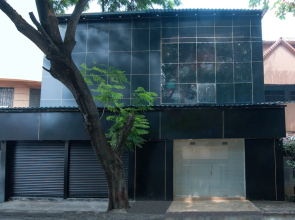 OYO 22070 West Inn Hotel