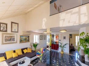 Heavenly Holiday Home