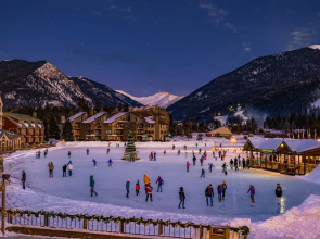 Silver Mill 8167-1br-walk To Slopes! Kids Ski Free! 1 Bedroom Condo by RedAwning