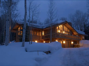 Remington Retreat - 6 Bedrooms Home