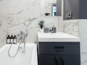 4 Ugla (Четыре угла) на Максима Горького 151