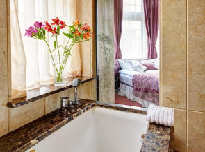 Гостиница «Атлас Делюкс»