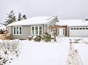Anacortes Home w/ Views of Puget Sound