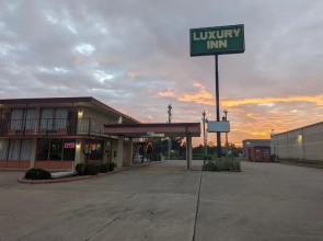 Luxury Inn