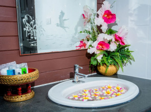 Phi Phi Andaman Beach Resort