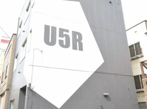 U5r