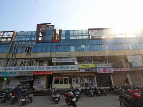 OYO 7147 Hotel Madhur Regency