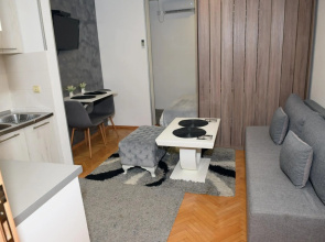 Dado apartman