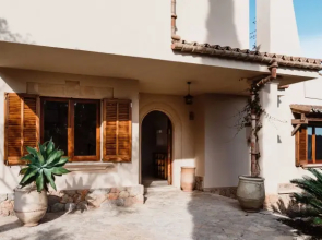 Villa Alaro