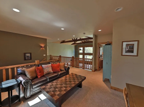 Juniper House 4 Bedrooms 3.5 Bathrooms Home