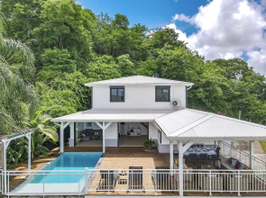 Villa Lanati, 4 ch avec piscine & vue campagne