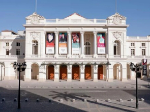 Opera Santiago Apartment