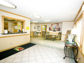 Super 8 Van Buren/Ft. Smith Area