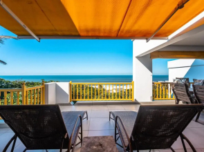 S3nsational Paros-Luxury steps away from the beach