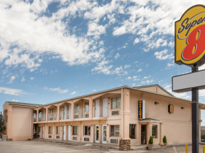 Super 8 By Wyndham Atchison Ks