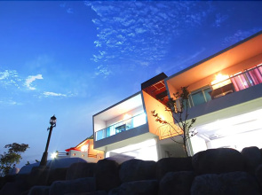 Namhae Blue & White Pension