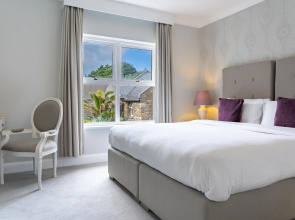Karma St Martins Hotel