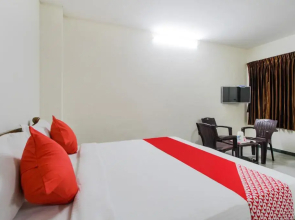 Shri Balaji Hotel And Lodging by OYO Rooms