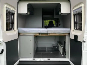 Camper Van Koje 31