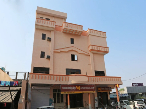 Flagship 76487 Vasundhra Inn